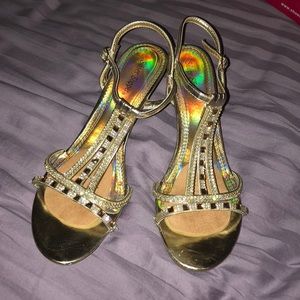 Silver Slipper formal heels (size 9 1/2)